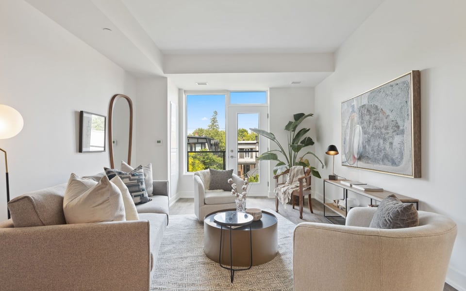 Market Analysis: Rising Inventory Meets Cautious Buyers