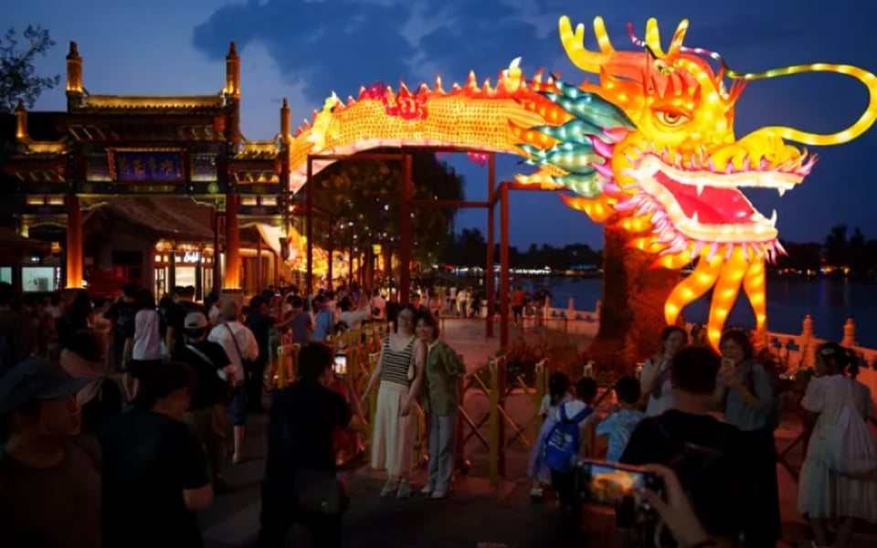 Chinese Investors Lead Despite Restrictions