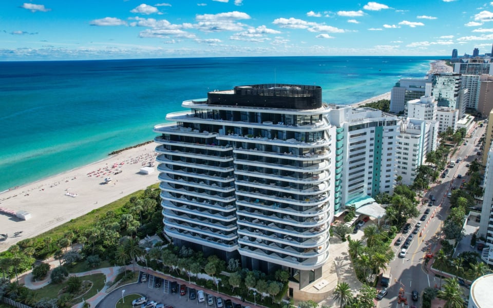 Florida Condo Fees & Regulations: Rising Costs in 2025