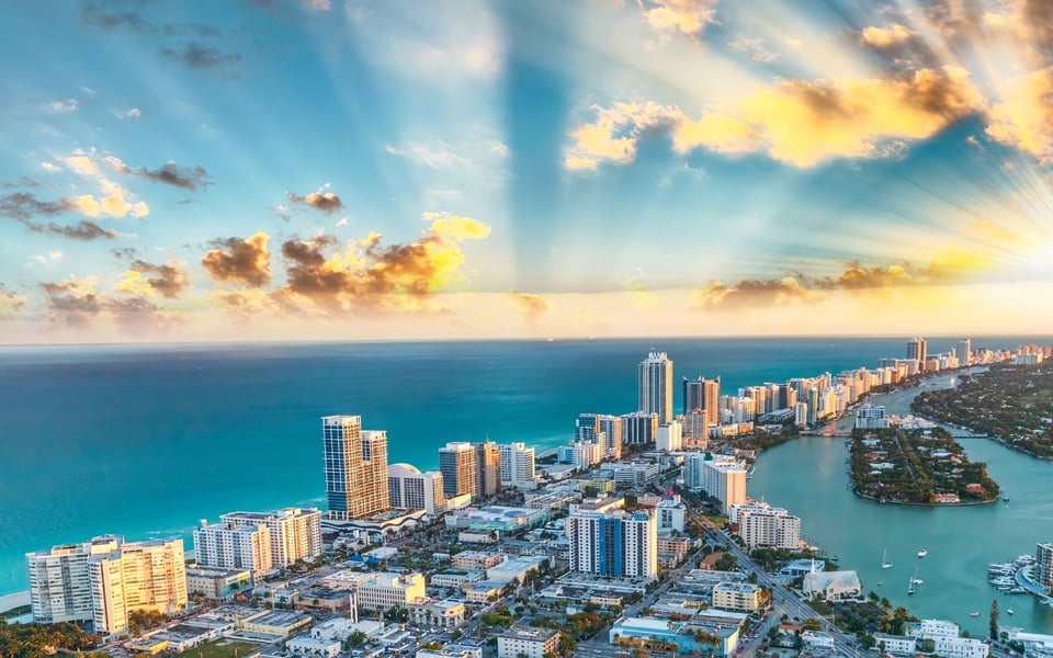 Miami Condo Crisis 2025: Strain, Safety & Instability