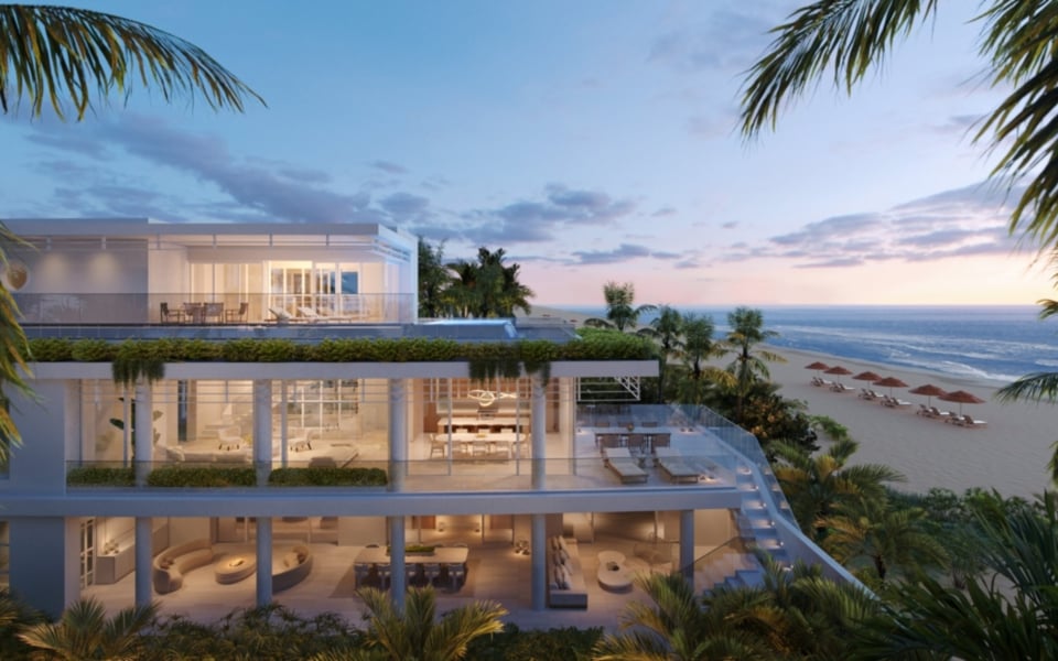 7 Cities Where Luxury Homes Cost Under $1M in 2025